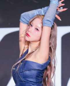 241107-VIVIZ-Eunha-VOYAGE-Special-Stage-documents-2(6)