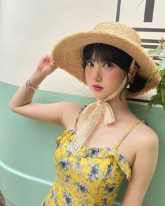 eunha__viviz_1669377767_2979279103421004824_39990645146