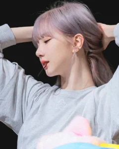 eunha__viviz_1738911472_3562570103126838859_39990645146
