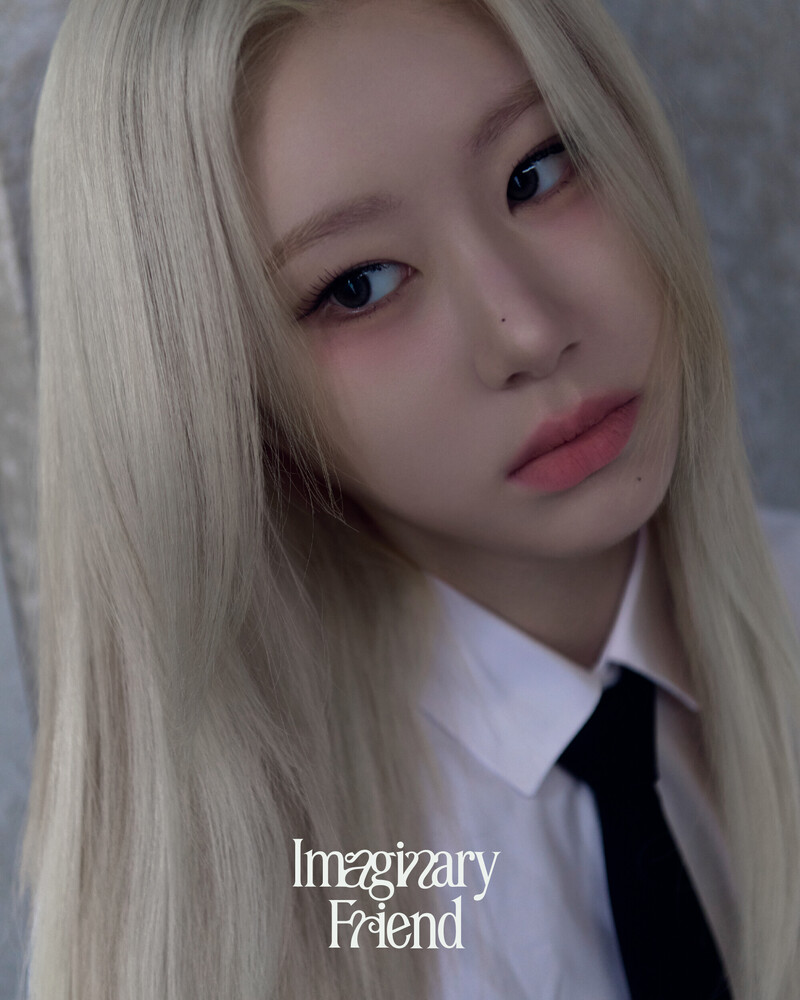 Foto terbaru Chaeryeong (이채령)