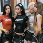 Lagu “JUMP” BLACKPINK