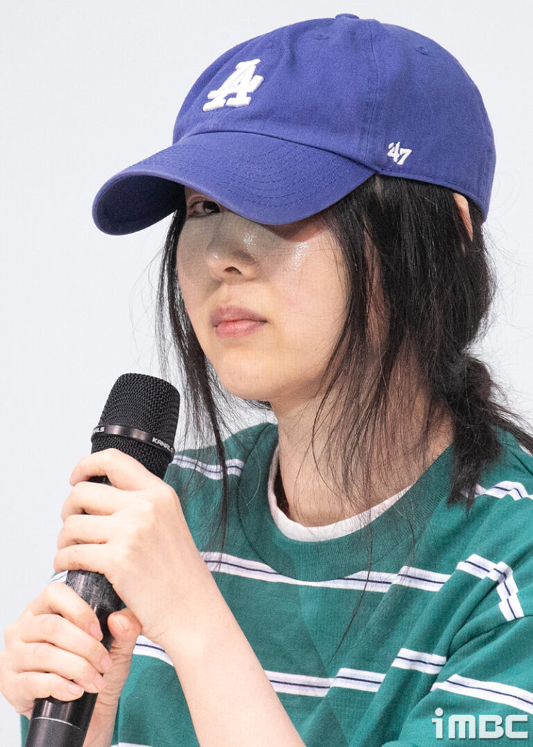 Min Hee-jin