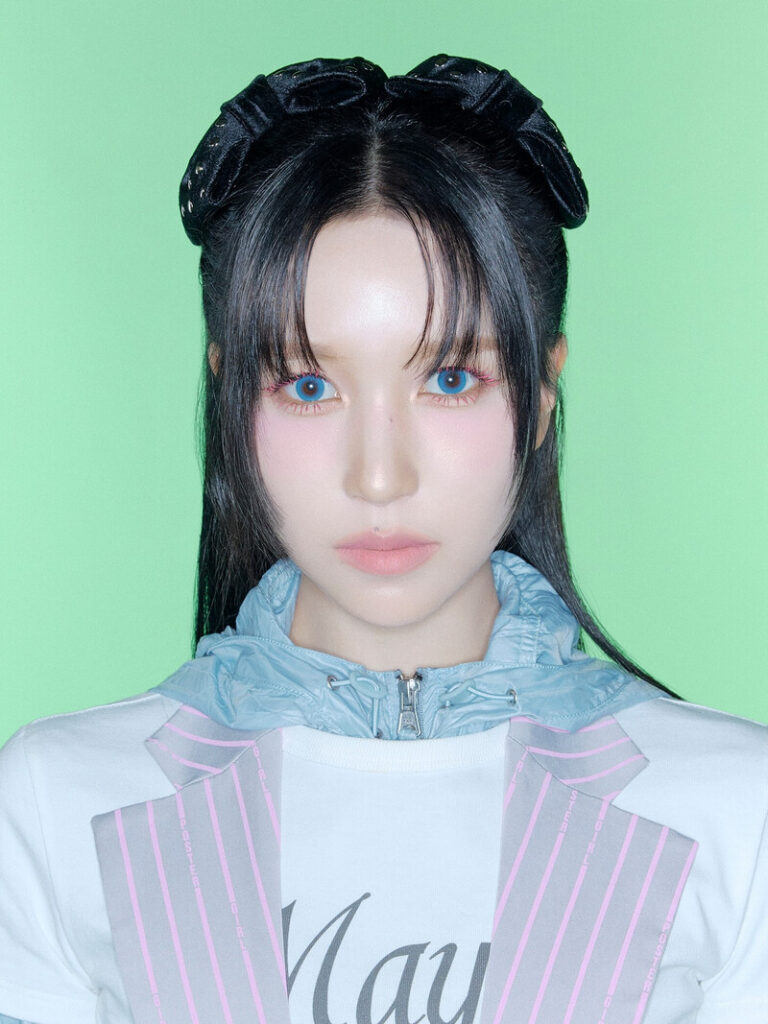 Mina TWICE