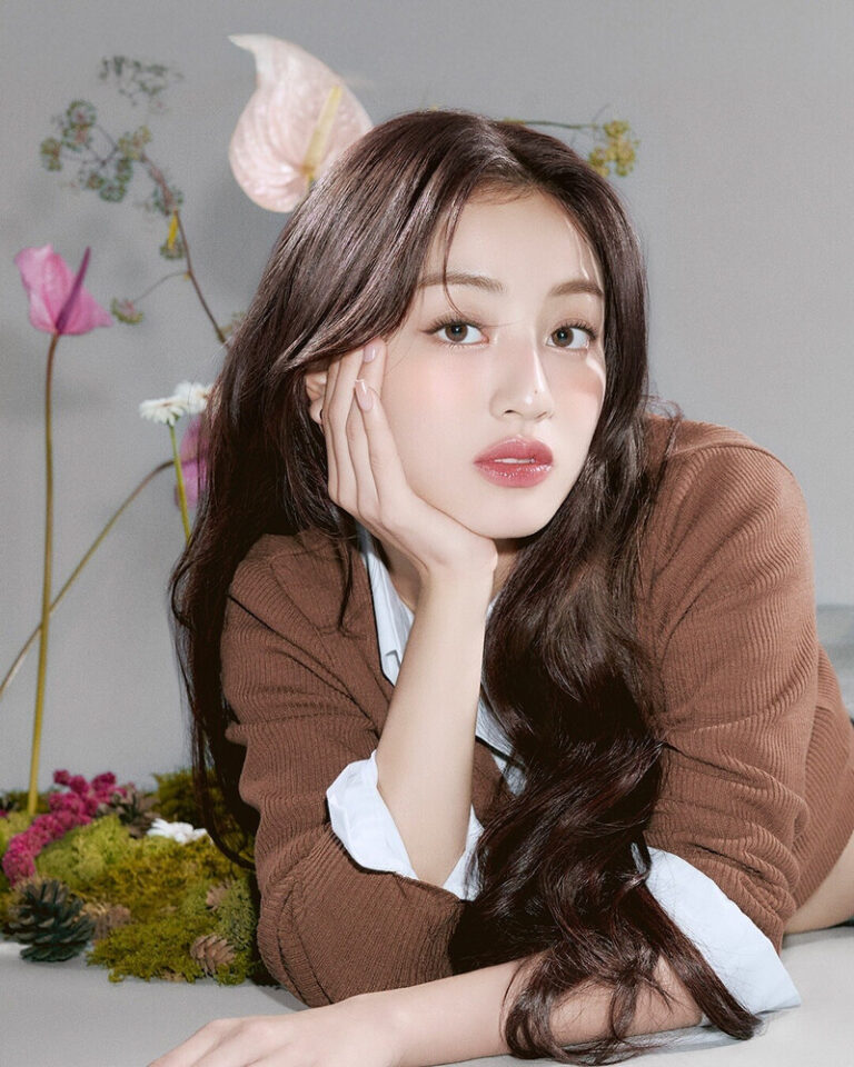 Profil Jihyo TWICE