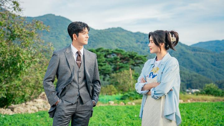 https://knetz.org/rekomendasi-4-drakor-netflix-terbaik-pekan-ini-cek-yuk