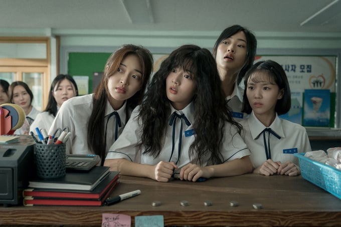 Nonton Film Love Untangled
