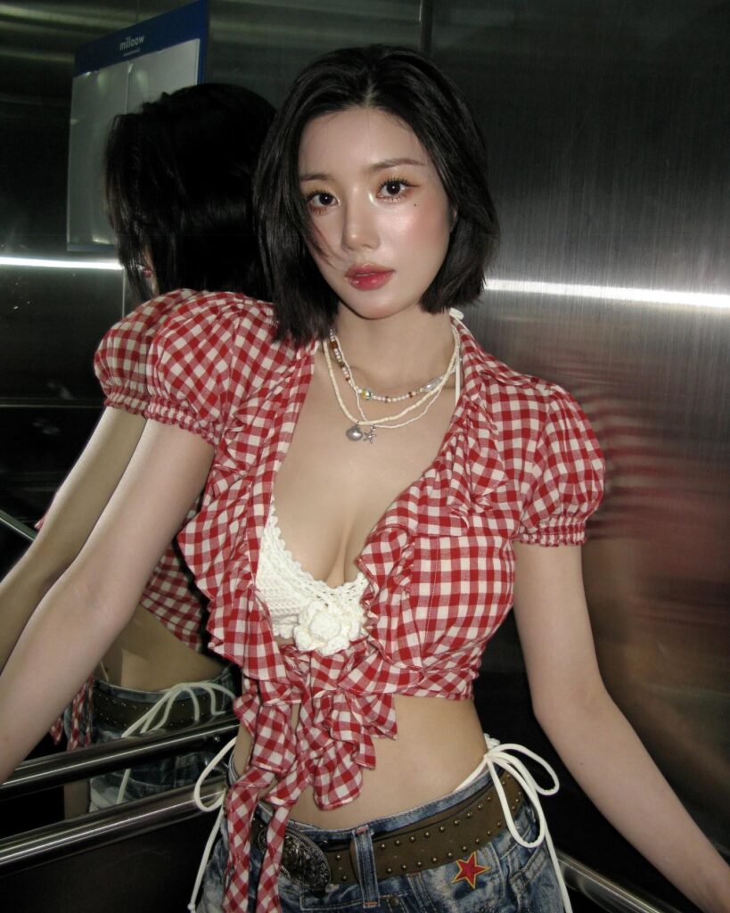 Foto Sexy Kwon Eun Bi