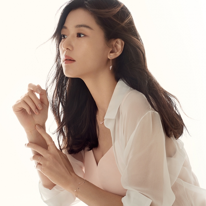 Suami dan Anak Jun Ji-hyun